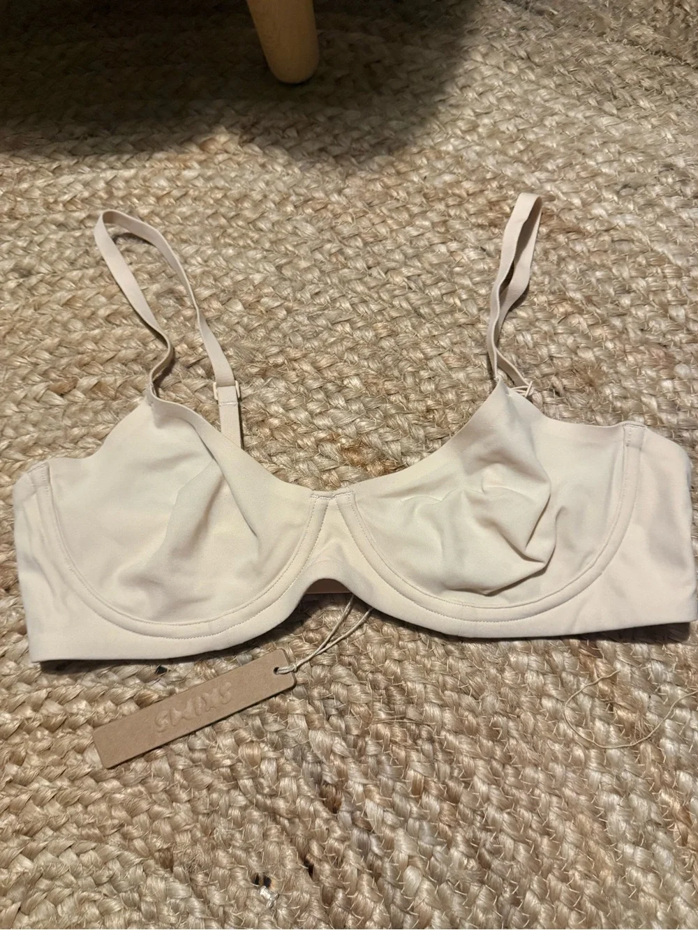SKIMS Light Cream Underwire Bralette
